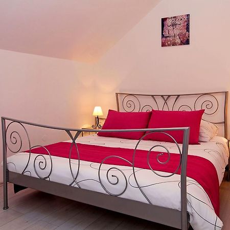 Apartments Park Vela Luka Δωμάτιο φωτογραφία