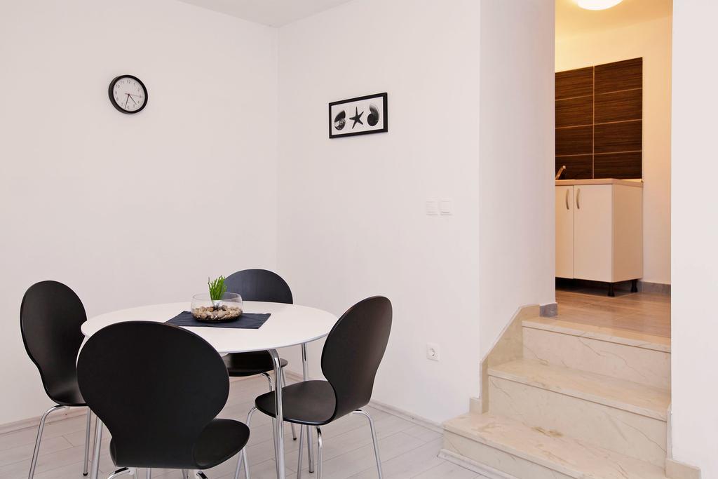 Apartments Park Vela Luka Δωμάτιο φωτογραφία