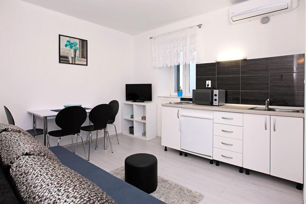 Apartments Park Vela Luka Δωμάτιο φωτογραφία
