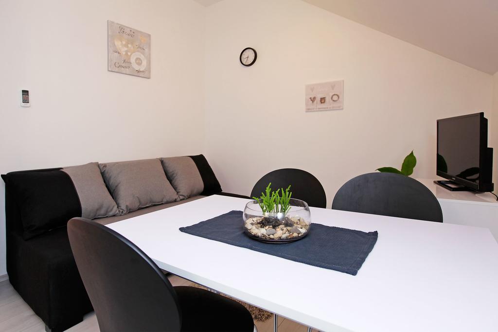 Apartments Park Vela Luka Δωμάτιο φωτογραφία