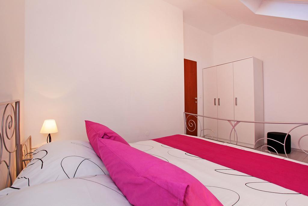 Apartments Park Vela Luka Δωμάτιο φωτογραφία